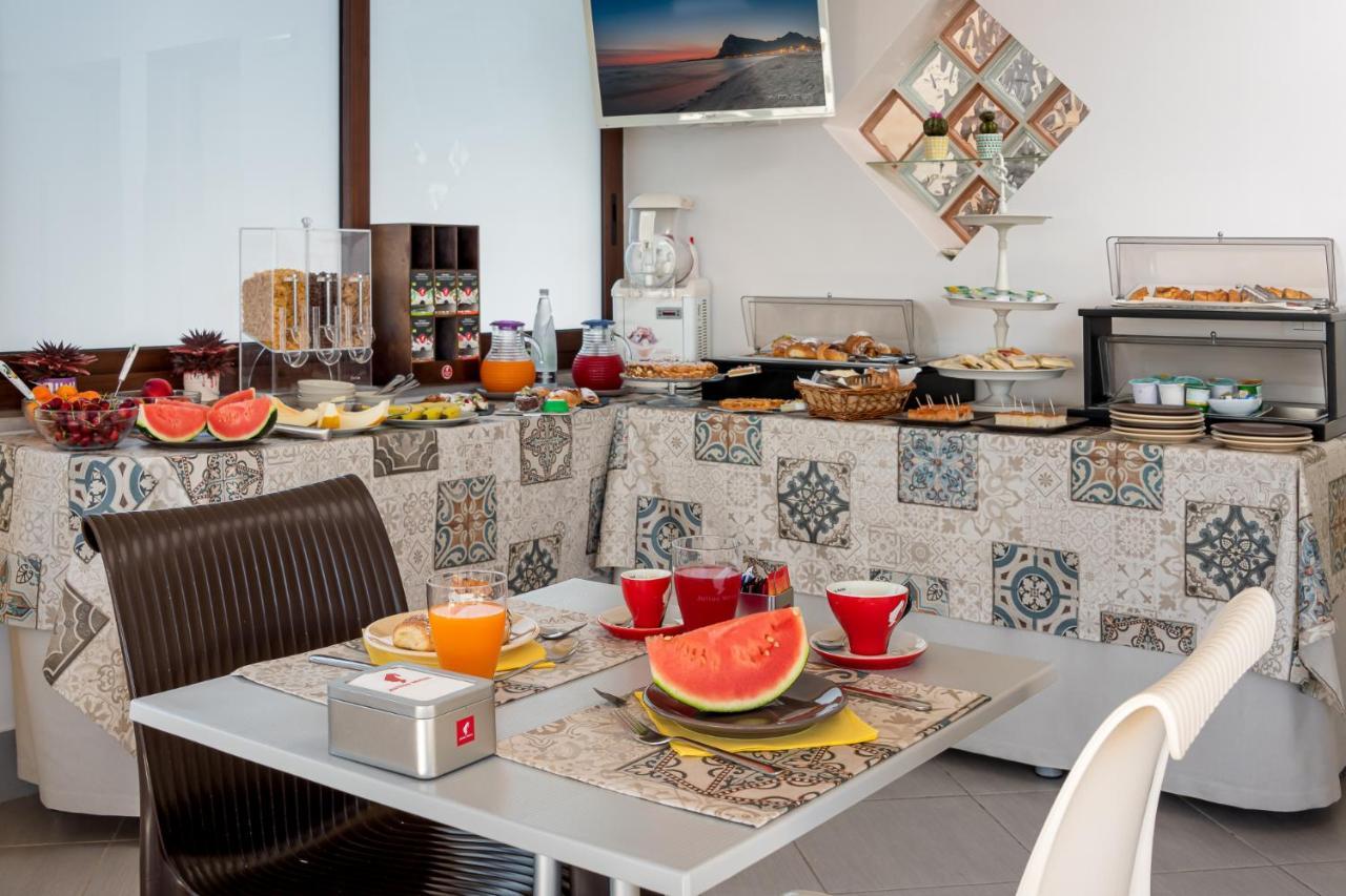 A Casa Di... Aurora Bed & Breakfast San Vito Lo Capo Dış mekan fotoğraf